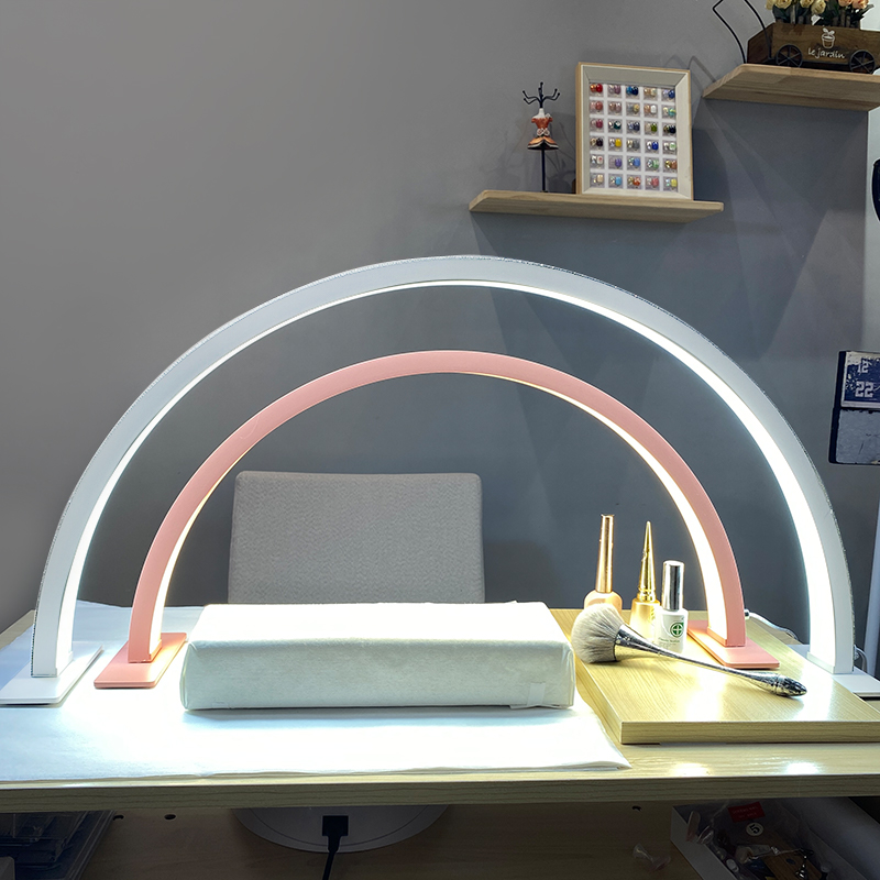Lampa LED do paznokci w kształ – Beauty No Makeup recenzja i cena
