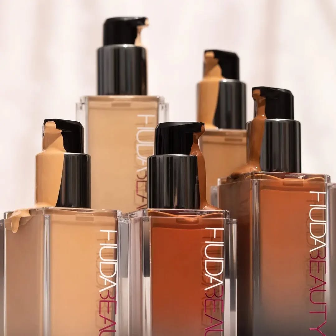 Fauxfilter Luminous Matte Foun – Huda Beauty Makeup Bag recenzja i cena